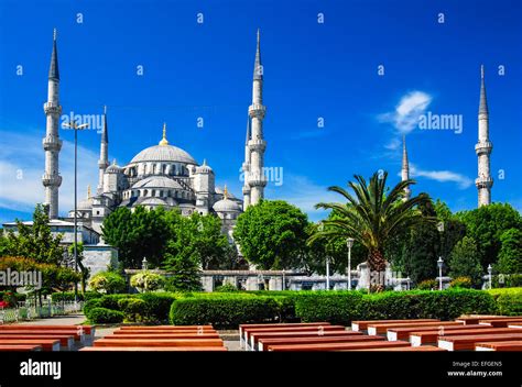  Sultan Ahmet Camii: Một Kiệt Tác Kiến Trúc Ottoman Vẻ Đẹp Tinh Tế và Lịch Sử Hào Quang!